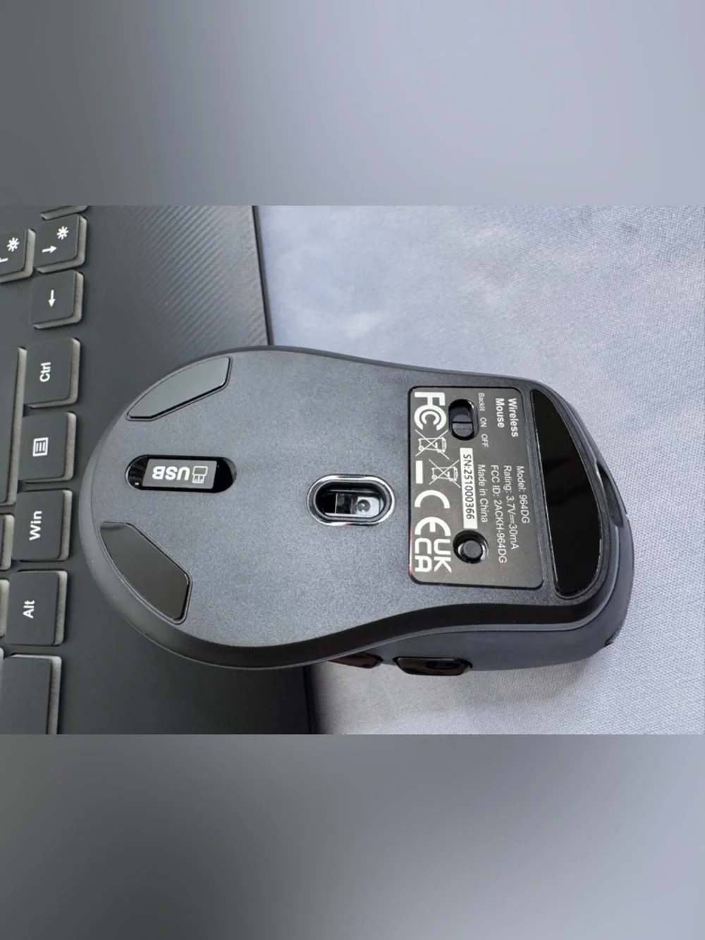 New Wireless Keyboard and Mouse Combo - 9 Backlit Effects, RGB, Phone Holder